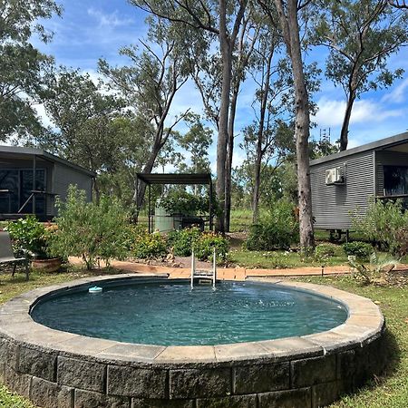Litchfield Tropical Stay Batchelor ภายนอก รูปภาพ