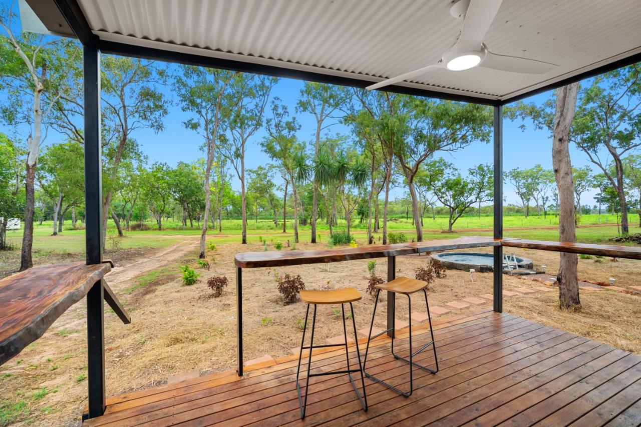 Litchfield Tropical Stay Batchelor ภายนอก รูปภาพ