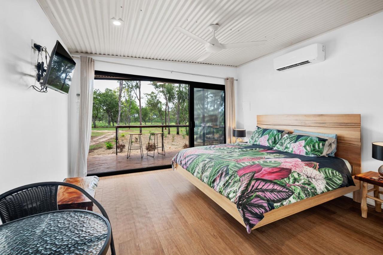 Litchfield Tropical Stay Batchelor ภายนอก รูปภาพ
